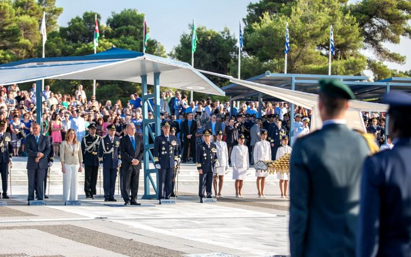 Αβραμόπουλος Avramopoulos