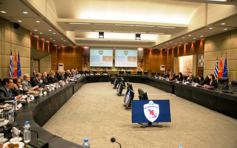 Αβραμόπουλος Avramopoulos