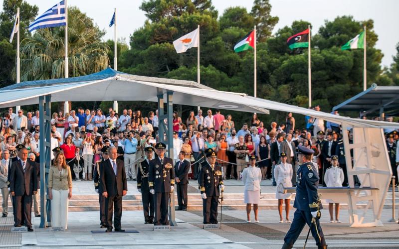 Αβραμόπουλος Avramopoulos